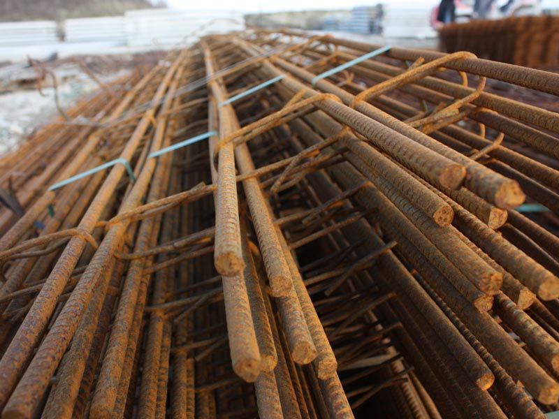 découvrez l'importance du ferraillage dans la construction. apprenez comment un bon ferraillage garantit la solidité et la durabilité de vos structures en béton.