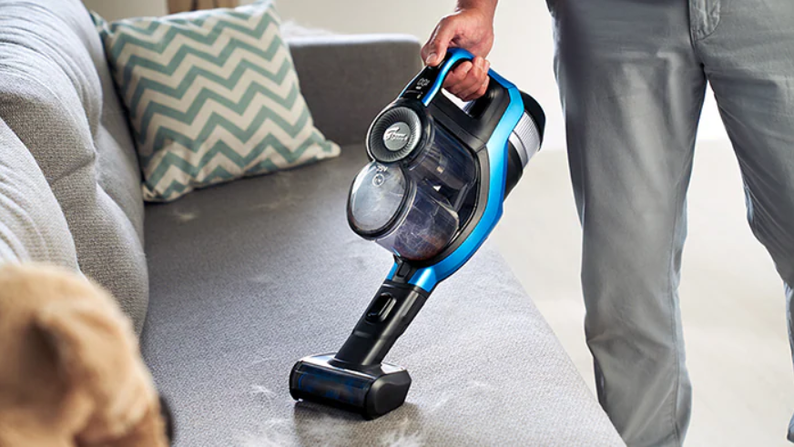 découvrez nos conseils pratiques pour bien choisir un aspirateur adapté à vos besoins : types d’aspirateurs, critères essentiels, astuces et comparatif complet pour un achat réussi.